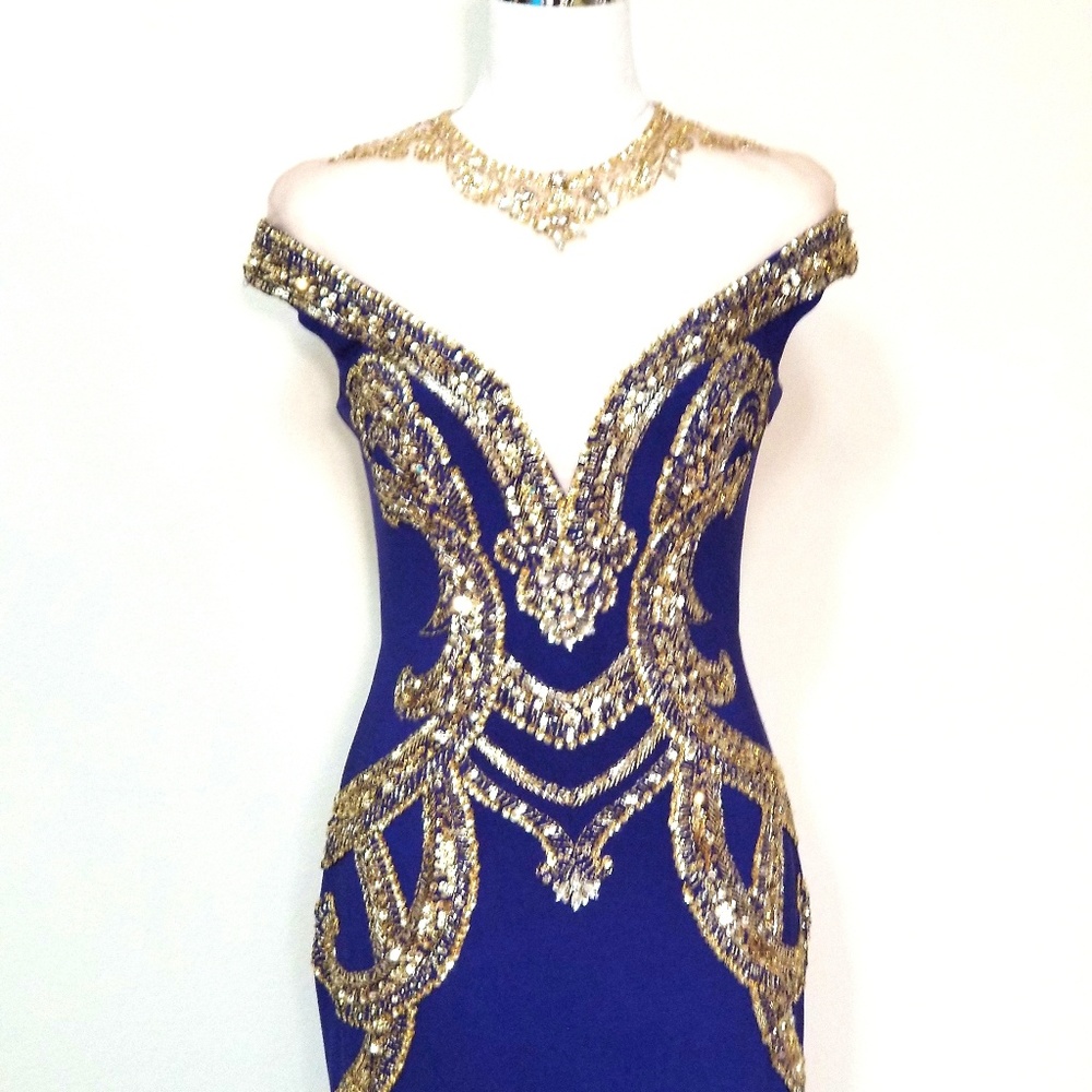 CLAUDINE PROM FORMAL DRESS MERMAID DRESS SIZE 4 - Picture 2 of 8